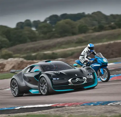 citroen survolt and agni z2 a breathtaking super car and racing bike duo2 Super Cars of the Future: Inspiring Future thinking in Car Design