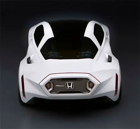 honda fc sport car The ideal placement of the Honda VFlow fuel cell stack