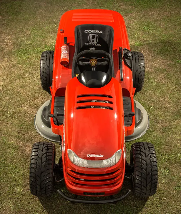 Honda HF2620 Lawn Tractor