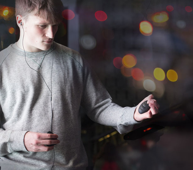 Kurv Guitar Stringless Digital Guitar That Connects to Your