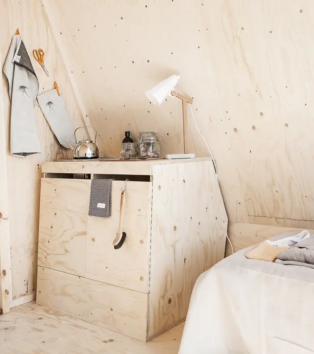 Nolla Cabin: Living with Minimal Carbon Footprint by Robin Falck