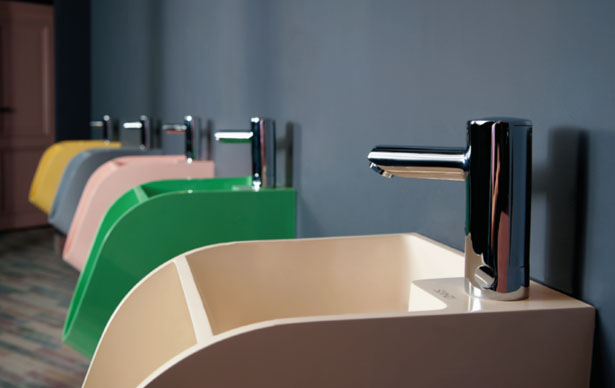 Tandem Urinal Design by Kaspars Jursons