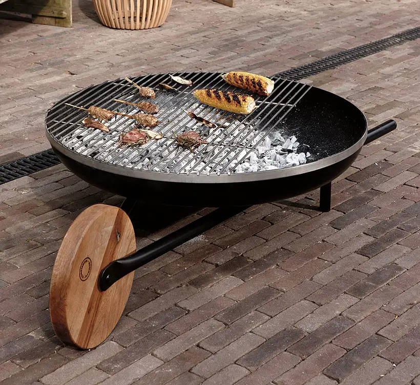 BARROW Fire Bowl & Barbecue by Konstantin Slawinski