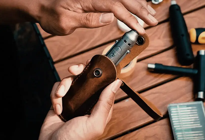 GripNGo Driver: Titanium Pocket Ratchet Screwdriver