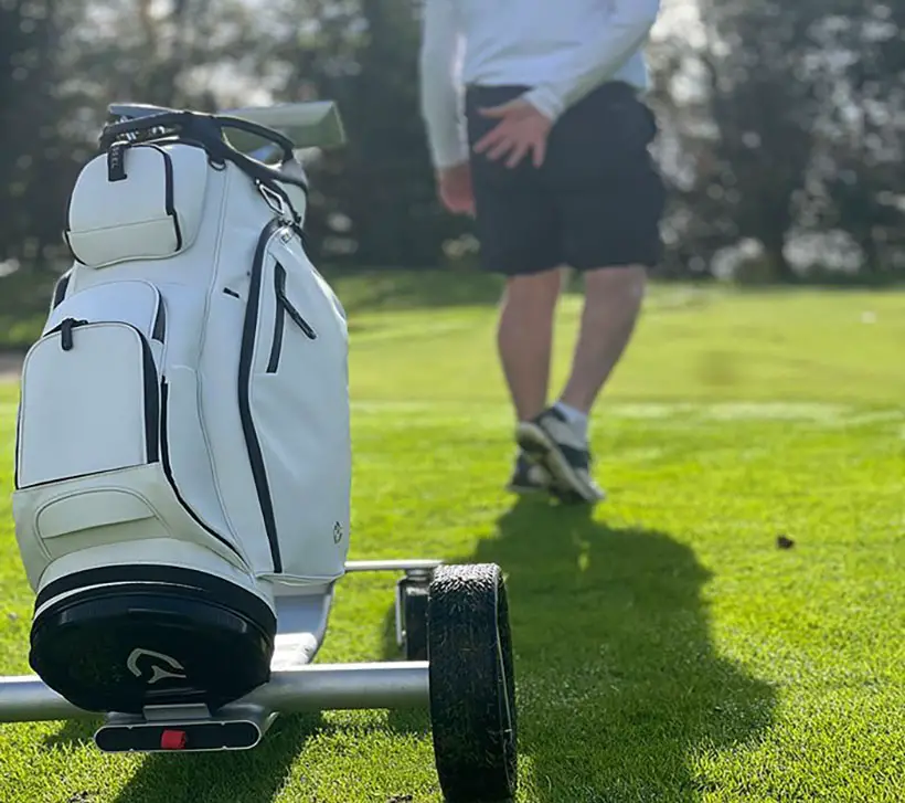 Futuristic iXi Self-Driving Golf Trolley