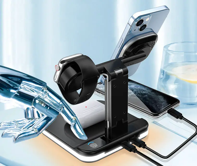 LumiCharge Magnetic Wireless Charger 4-in-1 Charging Station Dock