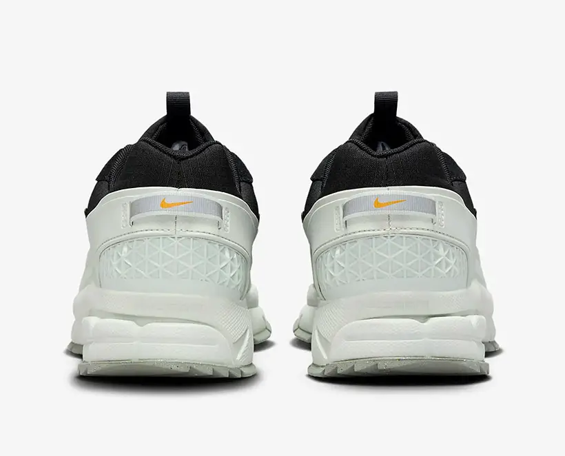 Nike Zoom Vomero Roam Shoes