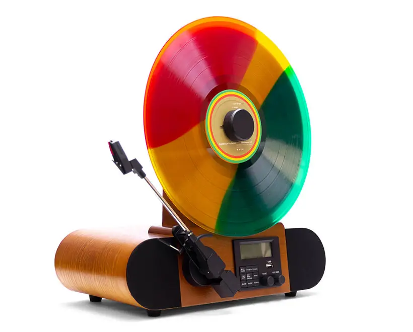 Fuse Vert Vertical Vinyl Record Player