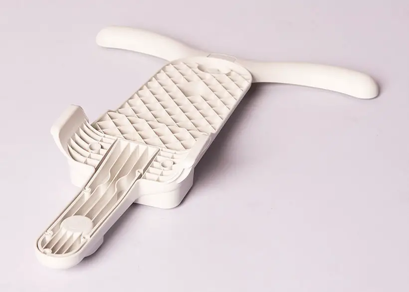 Joey Crawling Aid For Babies by Affect Design Studio
