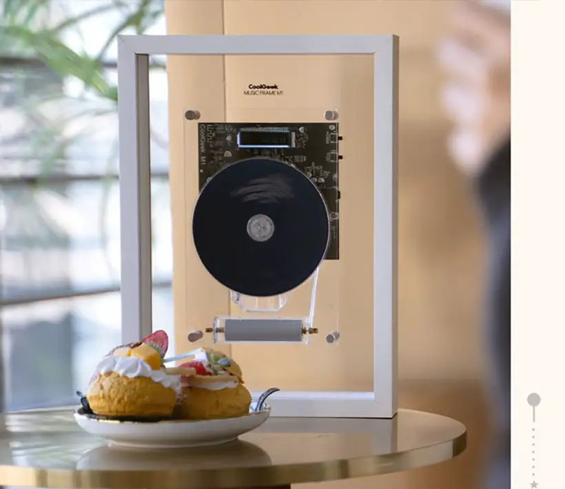 CoolGeek CD Player Plays Your Music in Style