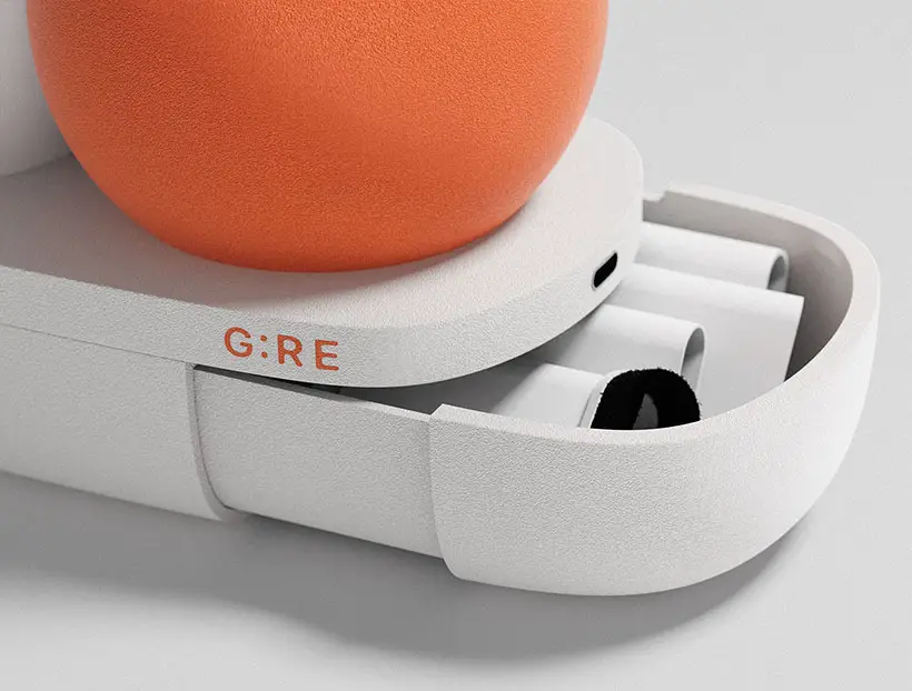 G:RE Obile Handheld Vacuum Cleaner by Kim Taeyeon