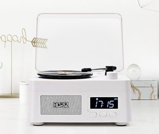 Huriz Retro Bluetooth Speaker Blends Nostalgic Elements with Modern Technology