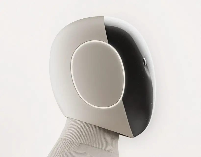 Neo Gamma Home Humanoid Assistant