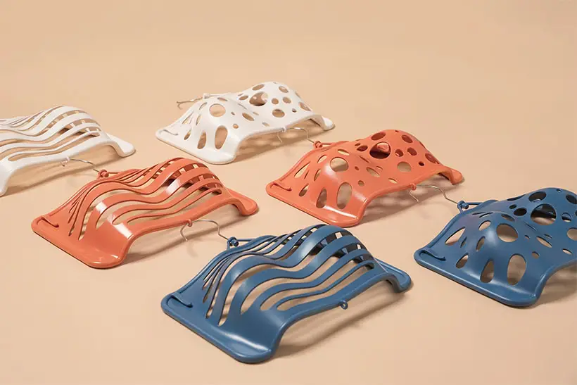 Bras Up 3D-printed Hanger for Bras by Joyce Lai