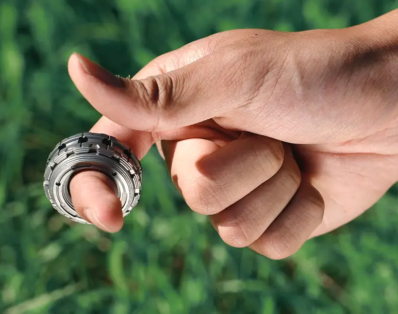 Titanium Fidget Toy-Mechanic Ring