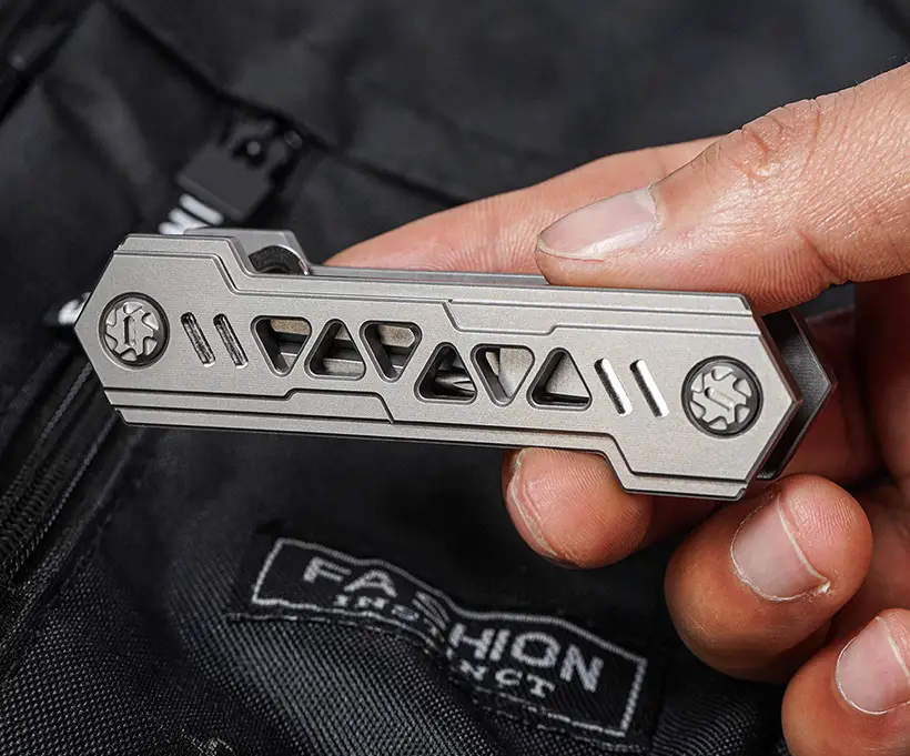 VersaLink Titanium Modular Design Keychain Multitool
