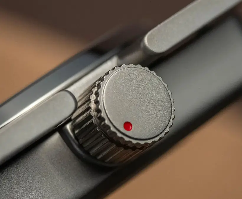 Vinyl Record Player Automatic Watch by AndoAndoAndo