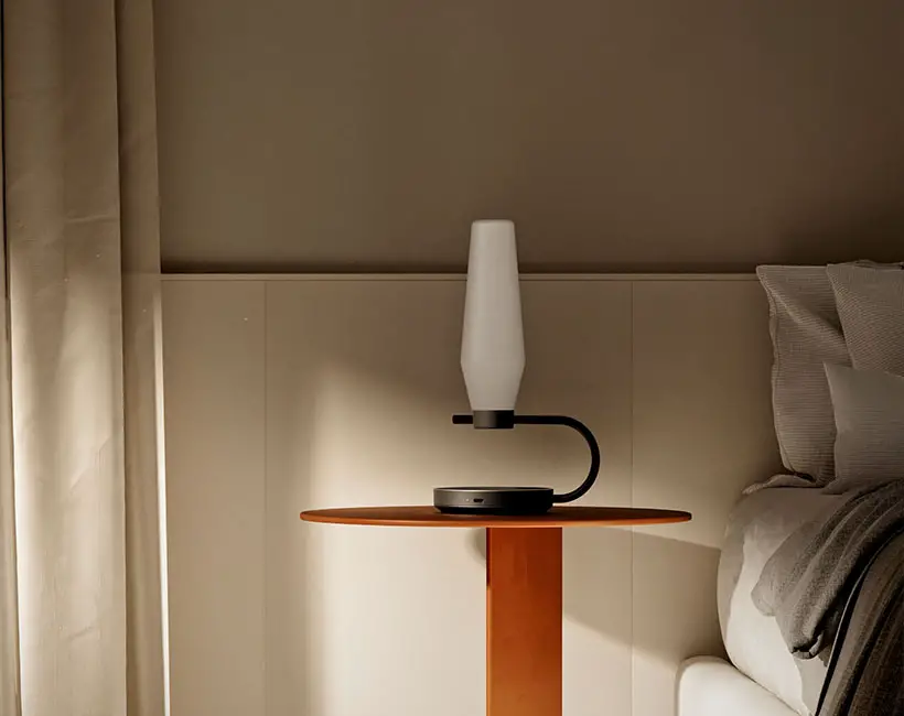 IGGY Lamp Design by Flying Objects