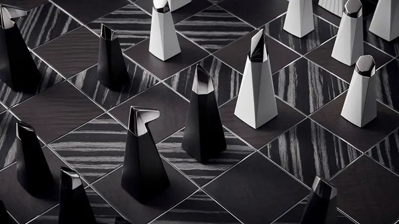 Rolls-Royce Chess Set