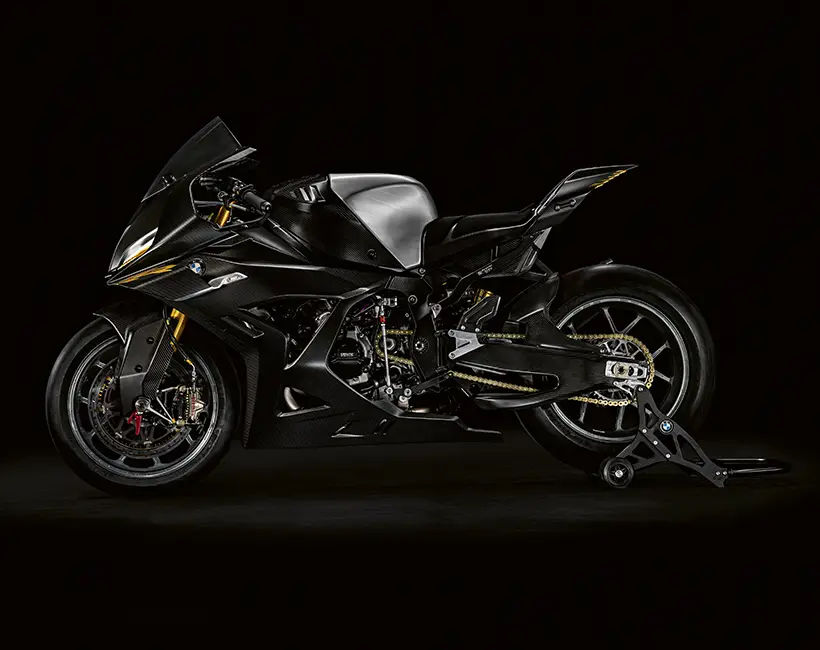 Sharper Than Speed: BMW Motorrad Concept RR Redefines the Future of Superbikes