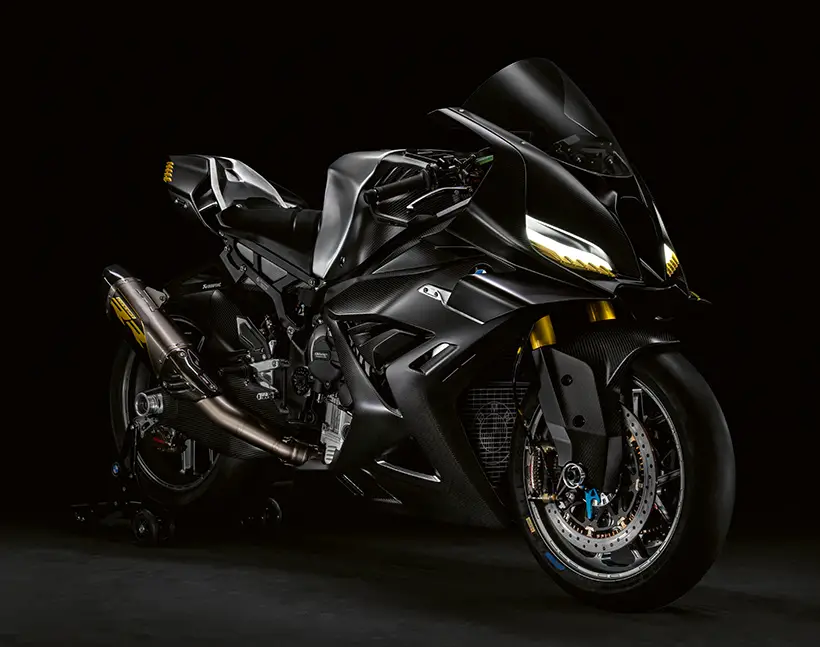 Sharper Than Speed: BMW Motorrad Concept RR Redefines the Future of Superbikes