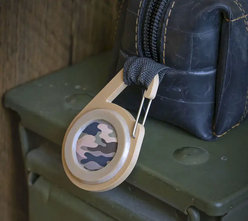 Camo AirTag Carabiner
