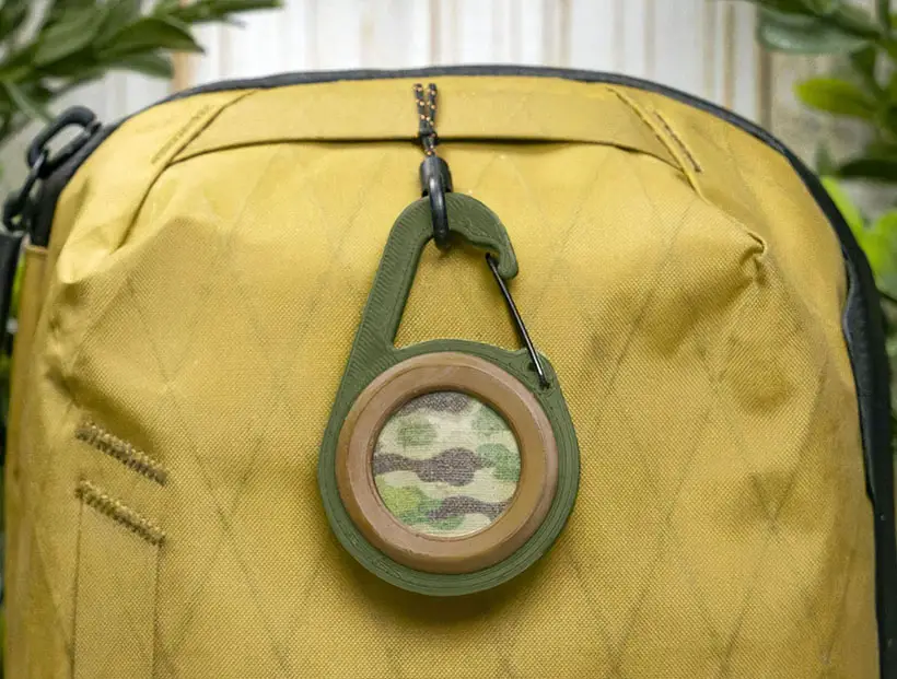 Camo AirTag Carabiner