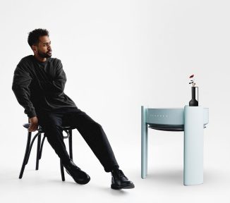 RNT Furniture-type Audio System Project Features Table with Built-In Turntable
