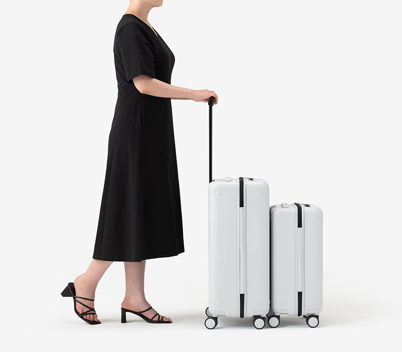 Jollying Dots Luggage by Ponti Design Studio