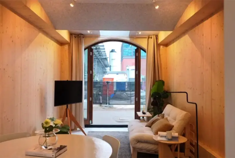 Nestle – Nacelle Tiny House by Blade Made