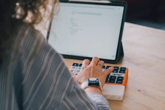 ONCUE Keyboard For People With Parkinson’s Disease