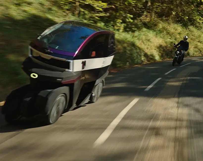 Æ Motion Electric Motorcycle