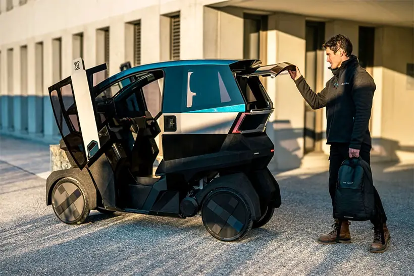 Æ Motion Electric Motorcycle