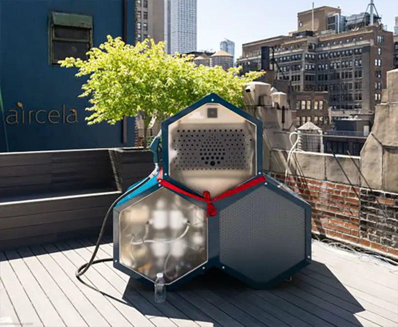 Aircela Machine Transforms Air and Water Into Fossil-Free Gas