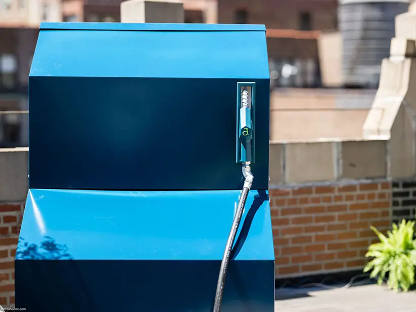 Aircela Machine Transforms Air and Water Into Fossil-Free Gas
