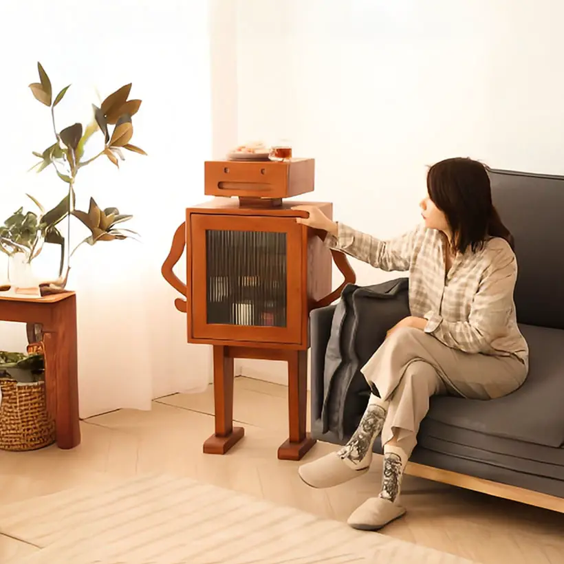 Trinx Jaecee Robot End Table with 360-degree Rotation
