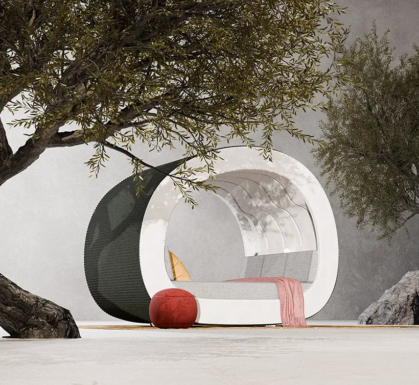 Maki Outdoor Furniture