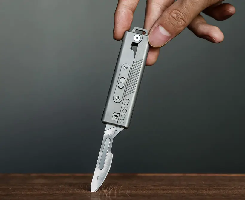 TiRoto – Titanium EDC Utility Knife with a Snap-Flick Action