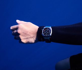 Stylish Leatherback GMT Watch Wants To Become Your Reliable Companion During Your Adventures