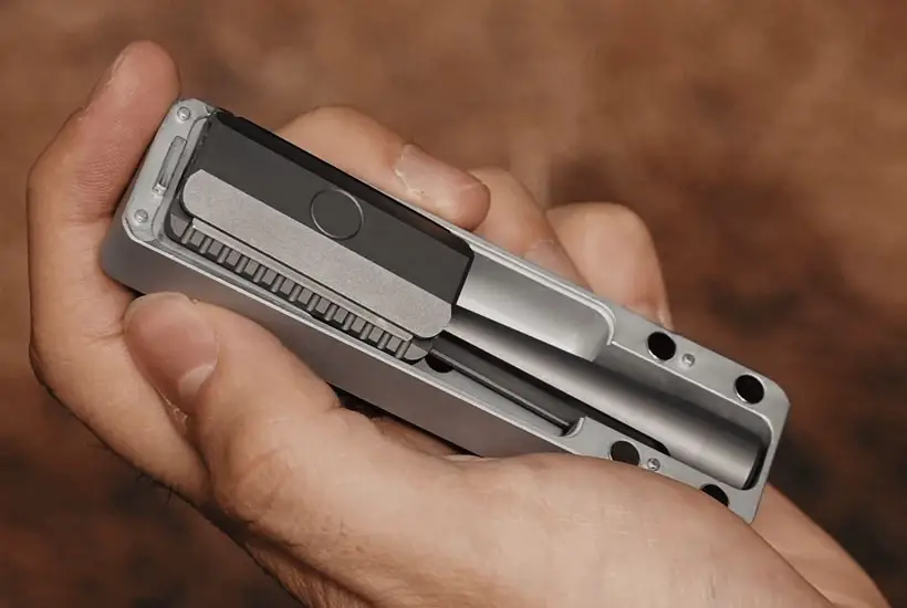 ModuRazor V2 Titanium Razor Gives You Next Level Experience of Portable Shaving