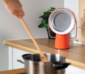 AirHood – Small But Powerful Portable Range Hood to Avoid Grease in The Kitchen