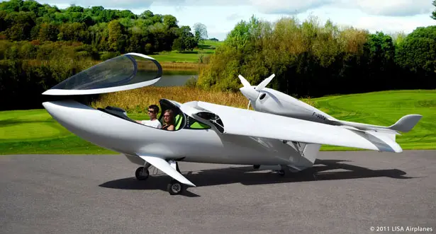 AKOYA Light Amphibious Ski Plane by Lisa Airplanes