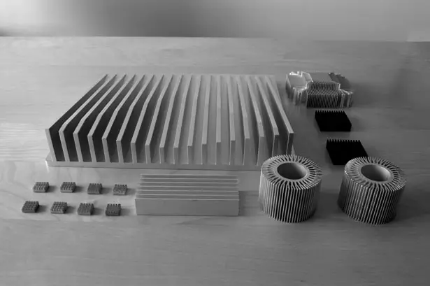 Aluminum Heatsink Laptop Stand by Bryan Wong