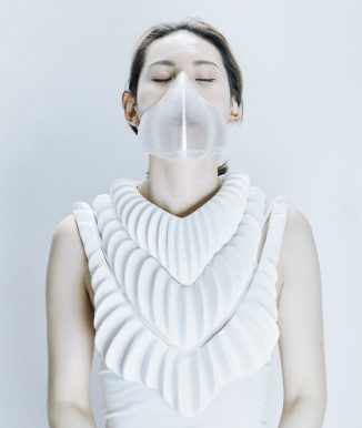 AMPHIBIO 3D-Printed Amphibious Garment for Aquatic Future