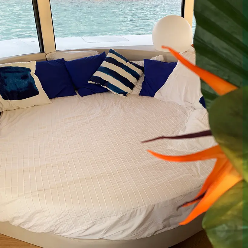 Anthenea Floating Eco Pod to Explore The Sea in Style