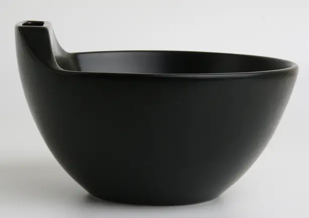 Anti-Loneliness Ramen Bowl by Daisuke Nagatomo and Minnie Jan