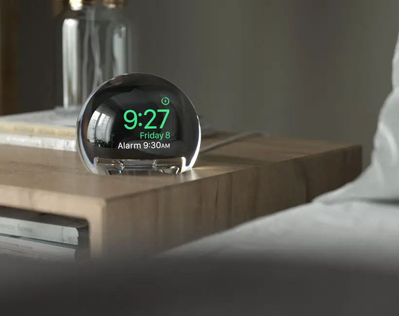 NightWatch Magnifying Clock Dock for Apple Watch