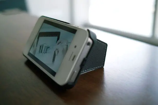Arctic Wallet Stand for iPhone