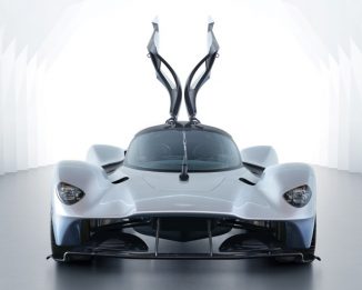 Aston Martin Valkyrie with Better Aerodynamic, Cockpit, and Body Styling