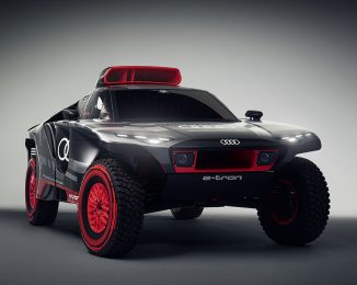 Futuristic Audi RS Q e-tron for Dakar Rally 2022